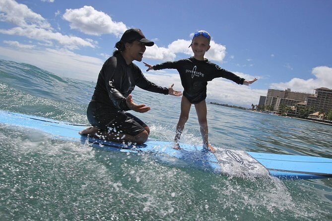 1.5-Hour Private Surfing Lesson in Honolulu - Meet Your Coach at Waikīkī Beach and Start With Sand Safety