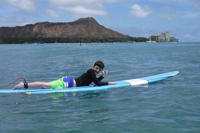 1.5-Hour Semi Private Surfing Lesson in Honolulu - Waikīkī beach start and the meeting point that’s easy to find