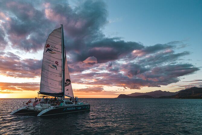 2-Hour Oahu Sunset Catamaran Sail - What’s Actually Included on This Ko Olina Sunset Sail