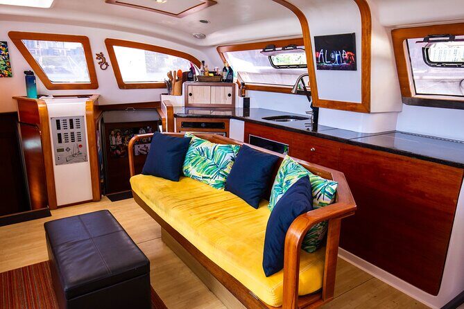 2hr Luxury Private Sailing Catamaran in Waikiki for 1-6 People - Price check: is $1,150 per group worth it for up to 6?