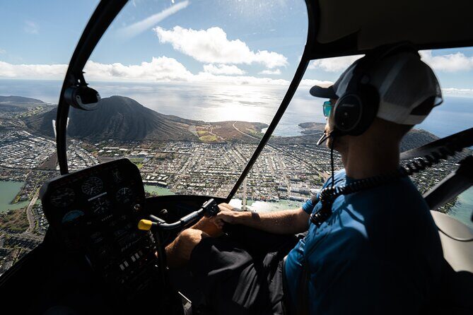 30 Minutes PRIVATE Helicopter Tour in Honolulu - Private helicopter tour logistics: meeting at 1 Lagoon Dr and keeping it simple