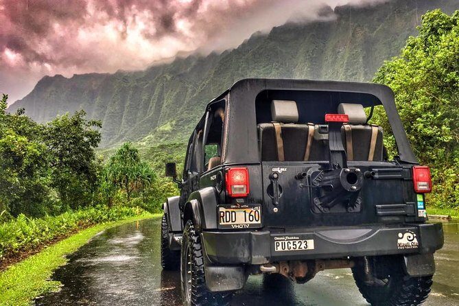 8 Hour Circle Island Jeep Tour - North Shore approach: Kahuku, Laie, Haleiwa, and the beach stops that stack up