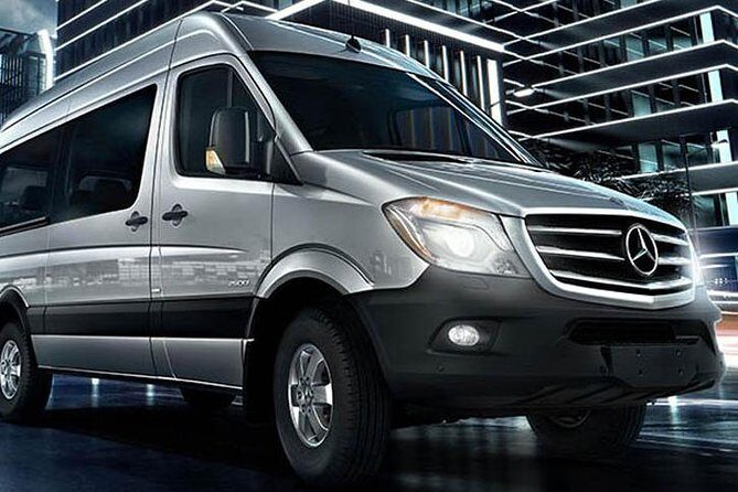 Airport Shuttle - HNL Airport to Waikiki - HNL to Waikiki Shuttle Value: What $21.99 Buys You