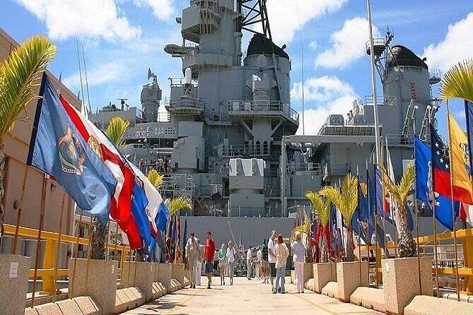 Battleships of WWII at Pearl Harbor from Waikiki - Why This Pearl Harbor Day Trip Makes Sense From Waikiki