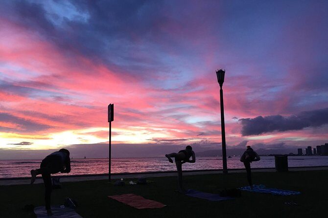 Beach Yoga on Waikiki with Diamondhead Backdrop - Diamond Head + Waikiki: why this yoga feels different