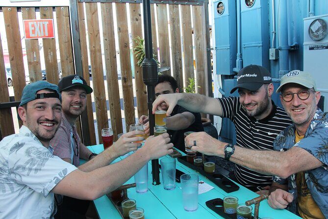 Beer Lover's Bike Tour of Honolulu - Honolulu Beerworks: Warehouse-Style Microbrews and Pub Food Time
