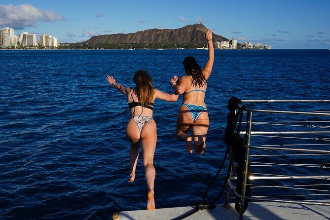 Best Waikiki Sunset Cruise:BYOB Sunset Sail with Swimming - Should you book this BYOB Waikiki sunset cruise with swimming?