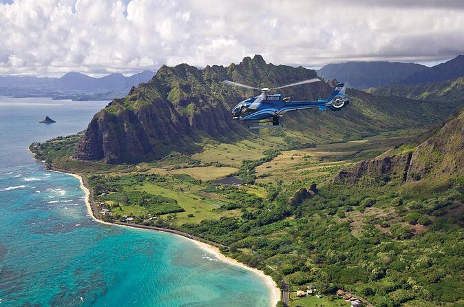 Blue Skies of Oahu Helicopter Tour - Seats, sound, and pilot guidance: what makes this tour feel first-class