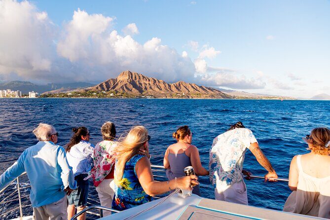 Board from Waikiki Beach for a scenic Sunset Sail on the Hāwea - Who should book this sunset sail (and who should think twice)