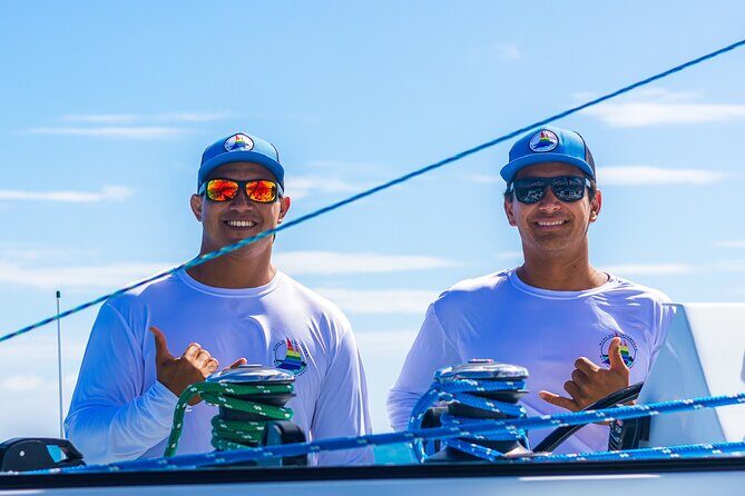 Board from Waikiki Beach for Aloha Hour Sail on Hāwea Catamaran - Weather, Timing, and What to Wear