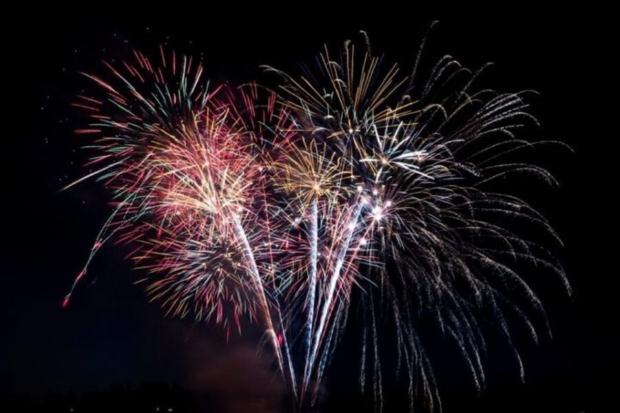 Board from Waikiki Beach: Friday Night Fireworks sail - FAQ