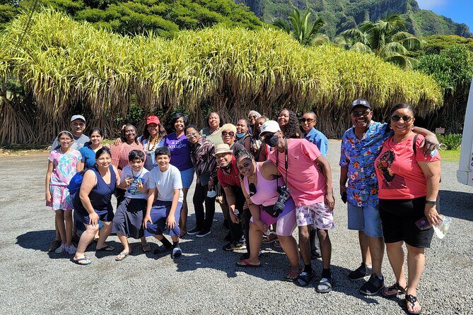 Byodo In Temple, Waimea Botanical Garden-Waterfall: Includes Fees - Chinaman’s Hat (Mokoliʻi) Photo Stop: Big Views, No Time Sink