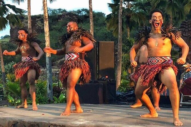 Chief's Luau Admission Including Transfers - Chief Sielu’s Luau at Wet ’n’ Wild: the waterfall setting and why it works