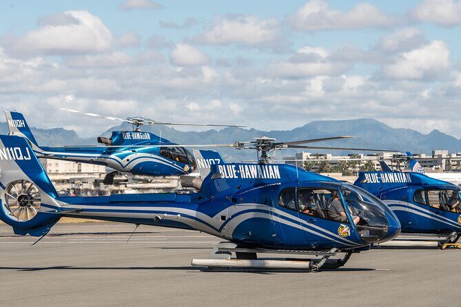 Complete Island Oahu Helicopter Tour - East Oahu Coast: Hanauma Bay, Lanikai’s Water Color, and Kailua’s Calm