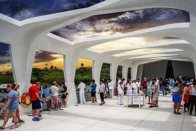 Deluxe Pearl Harbor, Arizona Memorial, and Visitor Center Tour - Hotel pickup that actually saves time in Honolulu