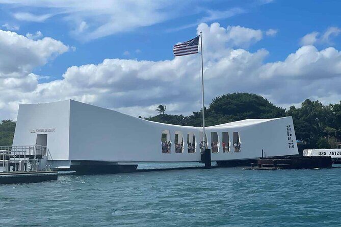 Deluxe Pearl Harbor USS Arizona Memorial and Honolulu City Tour - Key Highlights Worth Marking On Your Itinerary