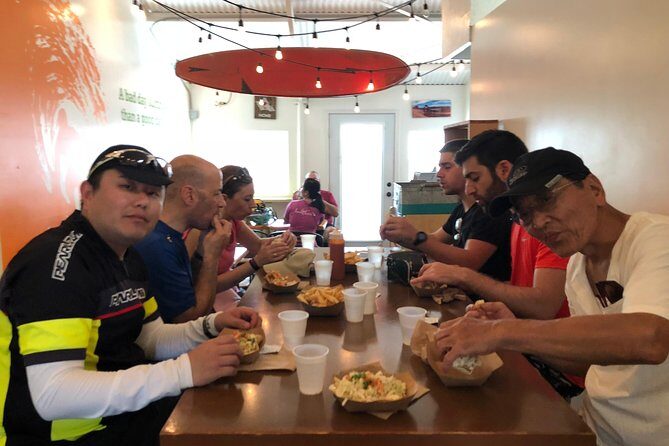Diamond Head Bike to Hike and Local Lunch - Shangri-La (Black Point) and the Diamond Head lookout chain