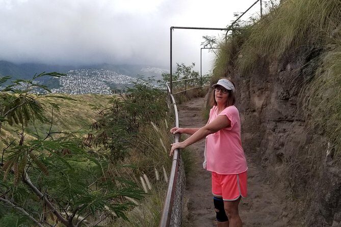 Diamond Head Crater - Water, map, and park fees: why the inclusions matter