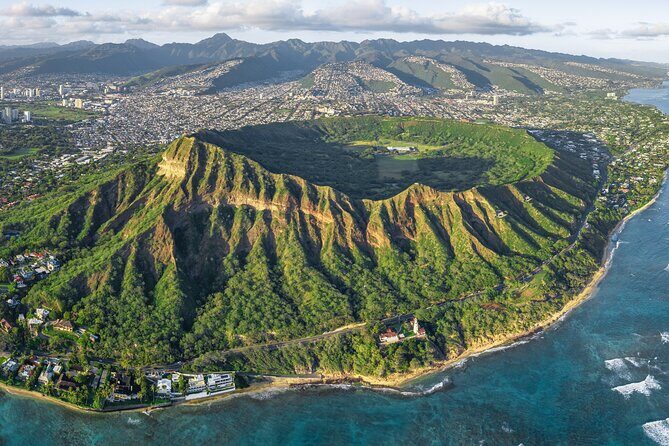 Diamond Head Hike Shuttle with Reservation Tickets Included - Quick hits before you go