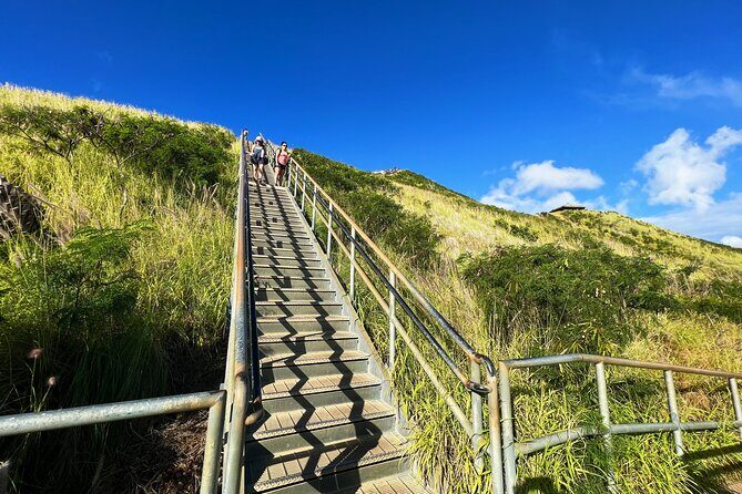 Diamond Head Hiking and Oahu Island Experience feat. North Shore - Kahuku Sugar Mill lunch: plan your budget and pick your own favorite