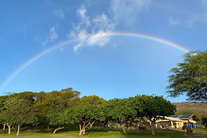Diamond Head Hiking and Oahu Island Experience feat. North Shore - Timing, guide style, and why the small group matters
