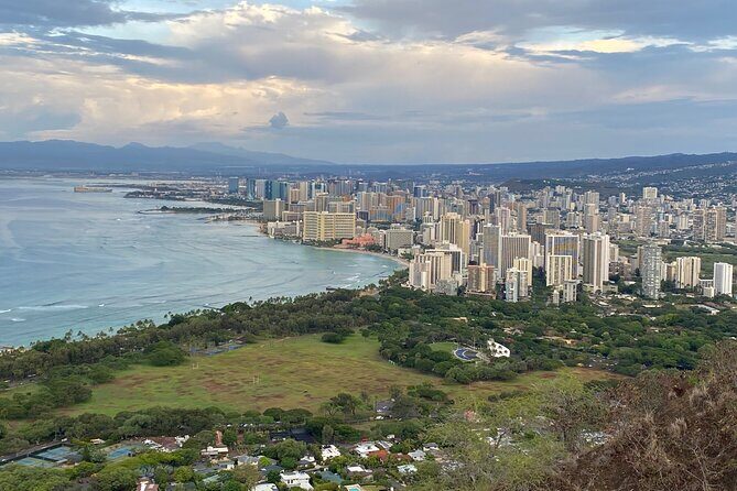 Diamond Head Hiking Tour with Ticket and Reservation Inclusion - Diamond Head State Monument: 1.5 Miles, Moderate Difficulty, Big Views