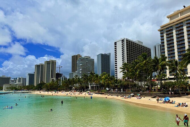 Downtown Honolulu Food Tour with 5 Local Favorites Tastings - Who should book this downtown Honolulu food tour