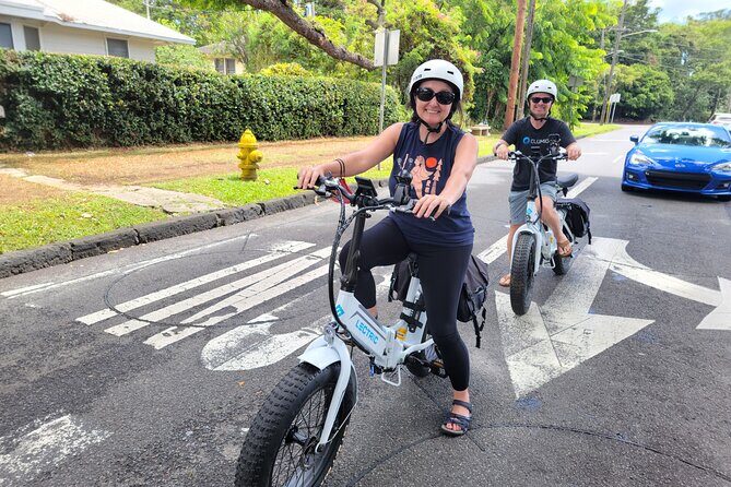 Electric Bike Ride & Manoa Falls Hike Tour - The University of Hawaii at Manoa ride back: scenery plus a quick local gear stop
