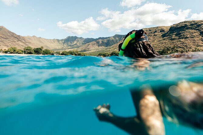 Exclusive Waikiki Yacht Snorkel with Lunch and Bevs - The crew and captain: small details that make snorkeling easier