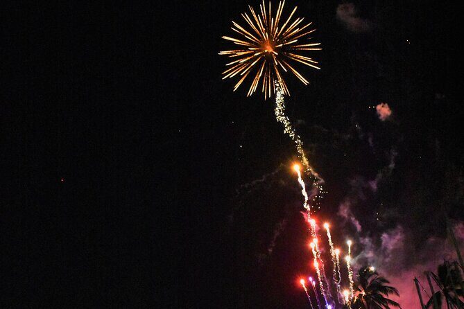 Fireworks Waikiki Gondola Cruise -lots of fun- - Value Check: Is $128 Per Person Fair?