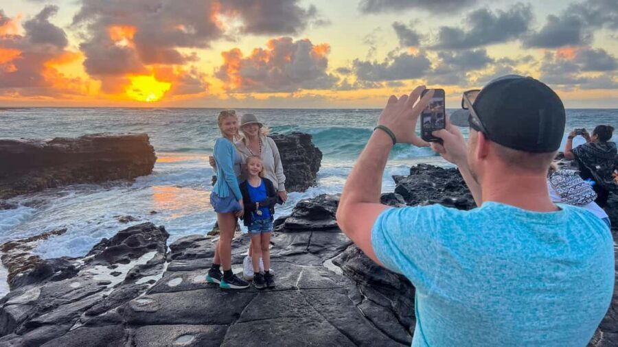 First Day Must 10-Hour Sunrise & Full Island Photo Tour - The sunrise goal: Sandy Beach Park and the push for great light