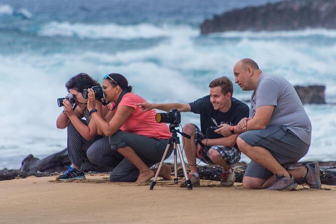 First Day Must: Oahu Sunrise & Circle Island Adventure - Stop 3: The Koʻolaus viewpoint for photos most people miss