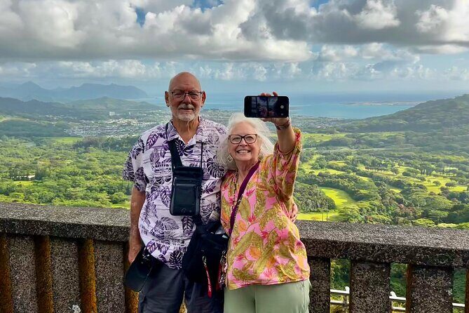 First Day Must: Oahu Sunrise & Circle Island Adventure - Stop 5: Leonard’s Malasada, the sweet reset