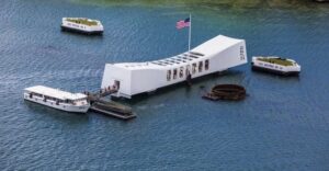 From Waikiki: Pearl Harbor USS Arizona Memorial Program - Pearl Harbor Visitor Center: getting oriented before you walk