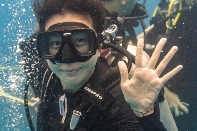 Hawaii DISCOVER Beginner + Certified 2 Tank Shallow Scuba Diving - Real Oahu scuba: why this one feels legit