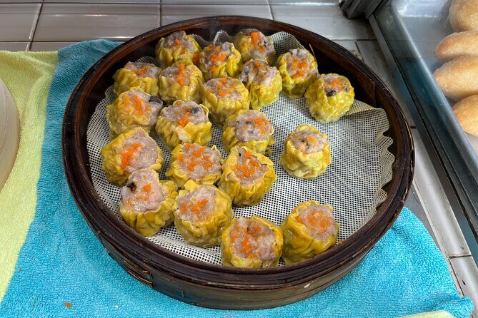 Hawaii Off The Beaten Path Food Tour - Stop-by-stop: what you’ll actually eat in Chinatown and beyond