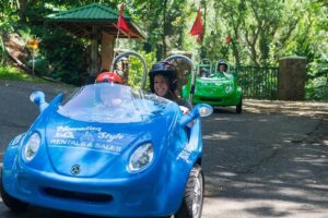 Hawaiian Style Scoot Coupe Rental for the Day - Your Self-Guided Day: How to Build an 8-Hour Honolulu Loop