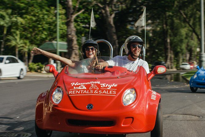 Hawaiian Style Scoot Coupe Rental for the Day - Parking and Getting Close: Why This Beats the Car in Some Spots
