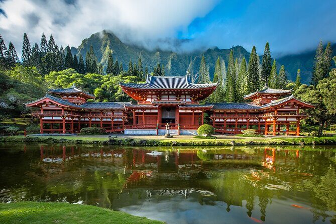 Hidden Gems of Oahu Circle Island Tour with Byodo-In Temple - Starting from Waikiki: early pickup and a comfortable day plan