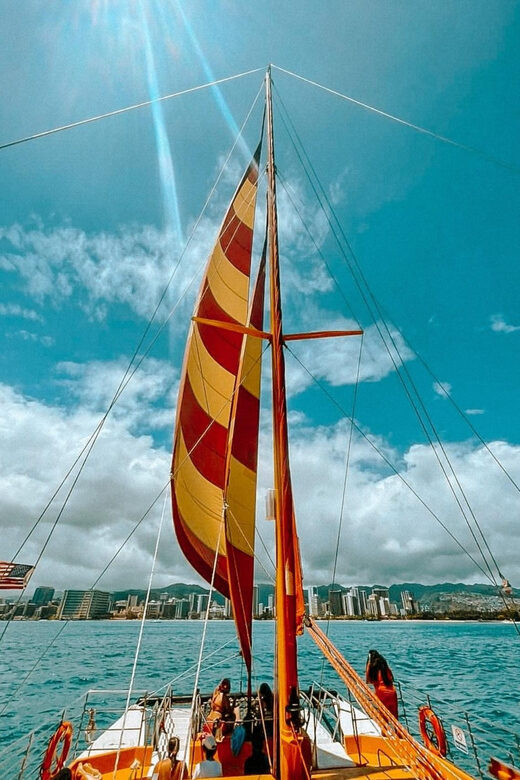 Honolulu: 90 Minute Catamaran Sunset Sail - Key Points Before You Cast Off