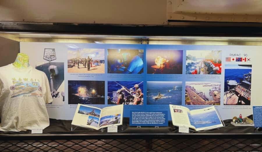 Honolulu: Battleship Missouri Memorial with Guide Option - Languages and guide options: getting the most out of the stories