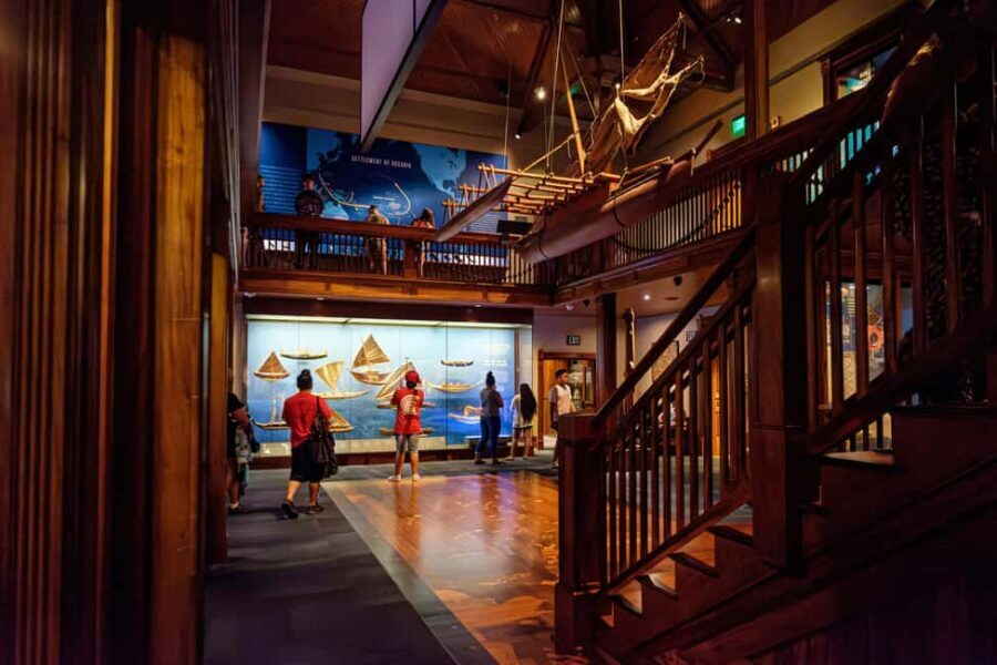 Honolulu: Bishop Museum General Admission Ticket - The Science and Adventure Center: Lava Pour Demos and Geology Shows
