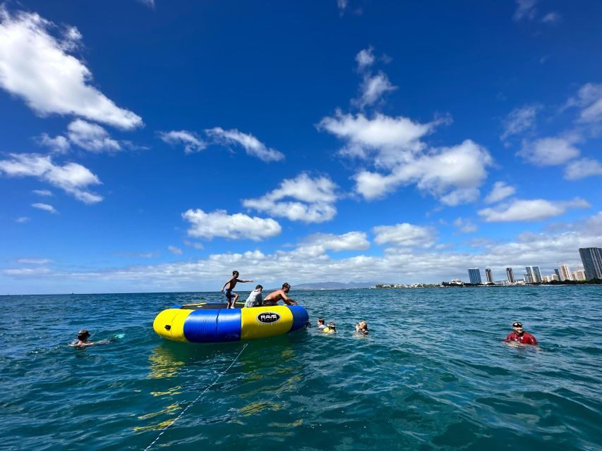 Honolulu: Deluxe Waikiki Snorkel and Wildlife Cruise - Instructor Support and English Guidance