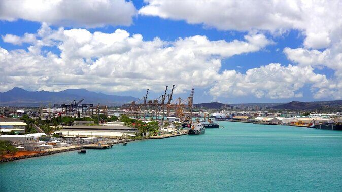 Honolulu Harbor Cruise Terminal Transfer by Luxury Vehicle - Why This Honolulu Cruise Transfer Feels Like a Wait-Free Arrival