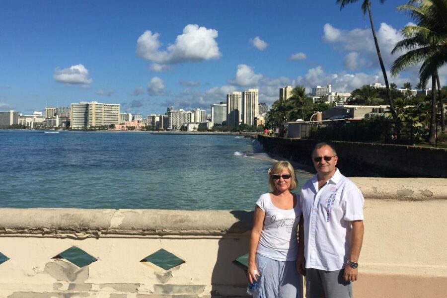 Honolulu: Highlights of Oahu Small Group Tour - Waikiki Start: Duke Kahanamoku to Diamond Head’s Shadow