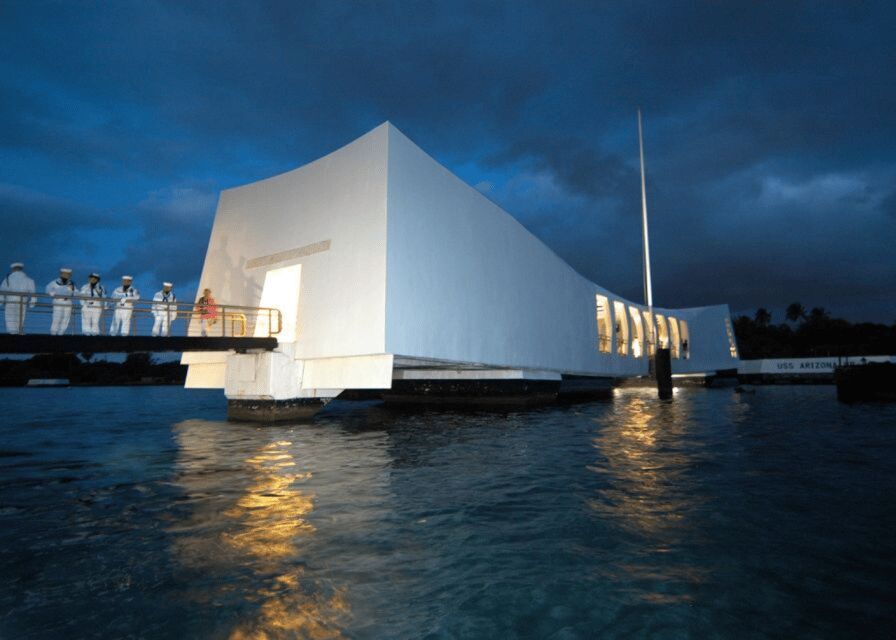 Honolulu: Pearl Harbor USS Arizona Memorial Tour - USS Arizona Memorial boat ride: respectful, direct, and short
