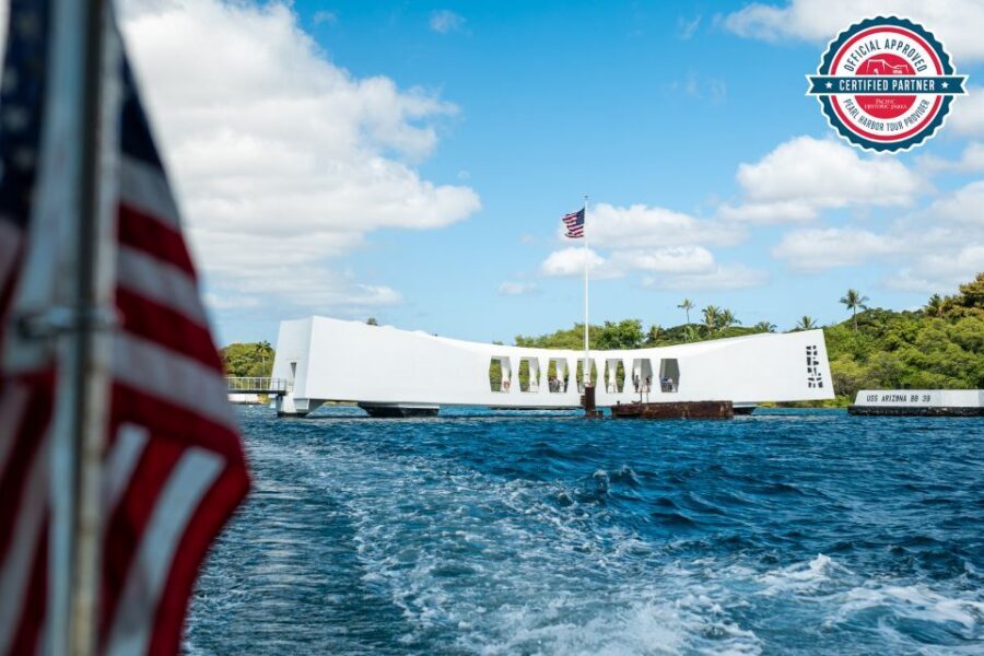 Honolulu: Salute to Pearl Harbor - USS Arizona Memorial Tour - Should you book this Salute to Pearl Harbor tour?