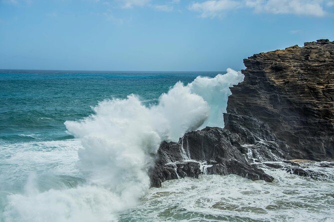 Honolulu Sea-Cliff with Sunset Photo Adventure - The real deal: is it worth it compared to DIY?