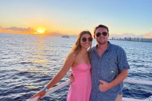Honolulu Sunset Dinner Cruise with Friday Fireworks Show - The Cruise Route: Hilton Show, Waikiki Beach, and Diamond Head