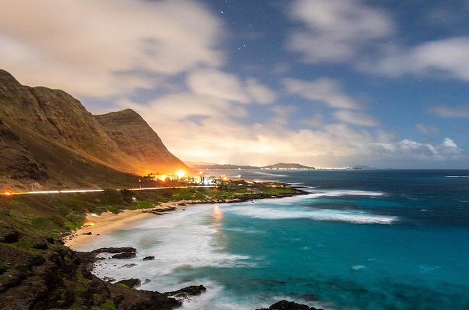 Honolulu Sunset & Light Painting Experience - Stop 3 at Makapu‘U Beach: Lighthouse Stars, Light Painting, and Steel Wool